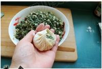 荠菜豆干猪肉包子的做法步骤9