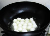 鱼香虎皮鹌鹑蛋的做法步骤6