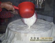 自制南方豆腐的做法步骤3