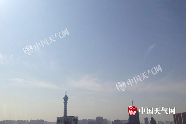 河北 南热北寒大不同 21日夜间到22日承德等三地市中到大雨  
