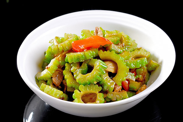 苦瓜烧肉的做法 苦瓜烧肉怎么做好吃