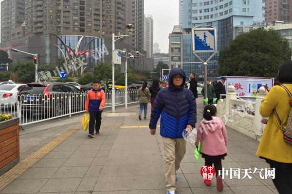 本周贵州气温先降后升  明夜起高海拔地区有冻雨
