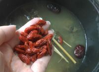 益母草炖乌鸡的做法步骤13