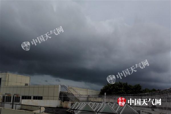 国庆假期后半段海南泡雨中 降雨持续至8日