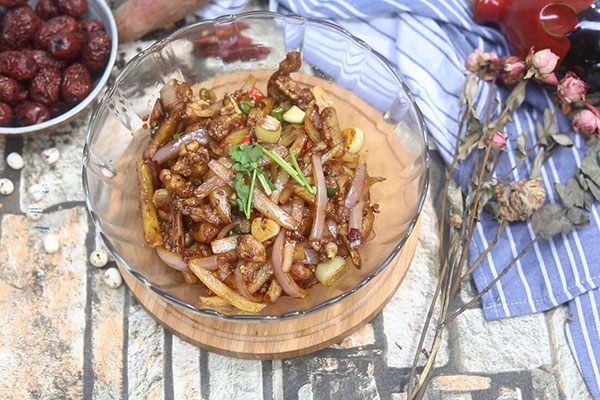 干锅牛蛙的做法 干锅牛蛙的家常做法
