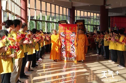  今年中元节是哪一天？中元节有哪些习俗？