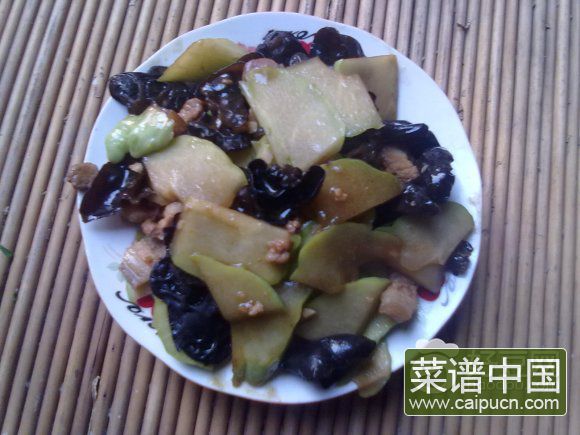 木耳肉片炒佛手