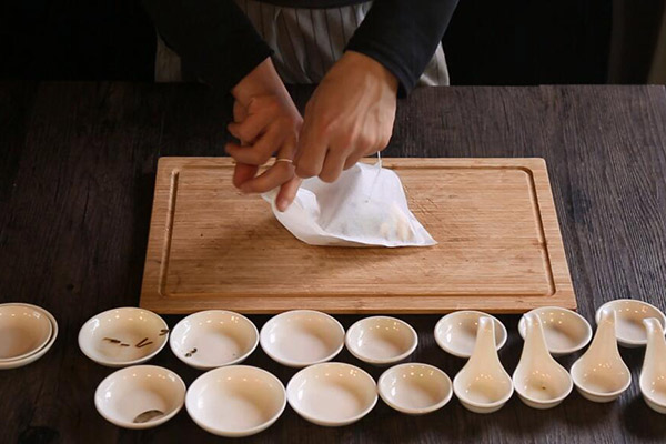 卤蛋的做法 卤蛋的制作步骤