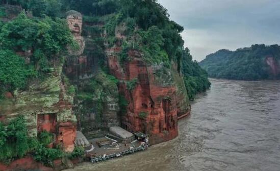 乐山大佛脚趾露出是怎么回事 乐山强降雨已经结束了吗