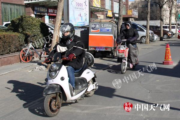 周末山东空气扩散条件转差 15市或现重度污染