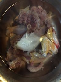 红枣枸野鸡汤的做法步骤2