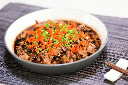 香菇豆豉蒸排骨的做法 香菇豆豉蒸排骨的家常做法