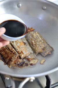 红烧带鱼的做法步骤11