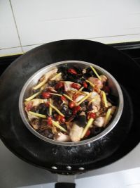 蒸土鸡的做法步骤10