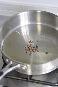炒扁豆丝的做法步骤6