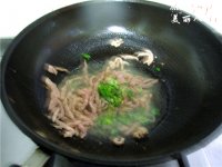 家常炒面的做法步骤7
