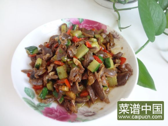 红椒炒鸡肫