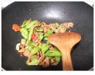 小炒肉的做法步骤5