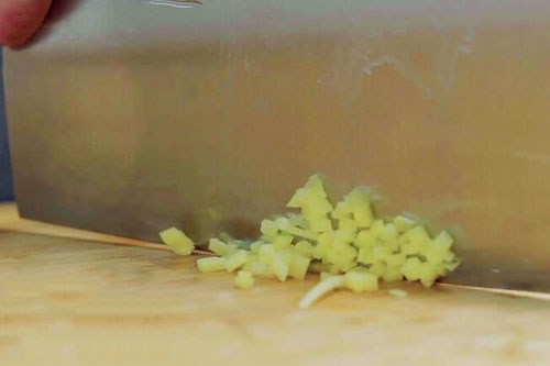 南瓜丝炒里脊的做法 里脊肉怎么炒好吃