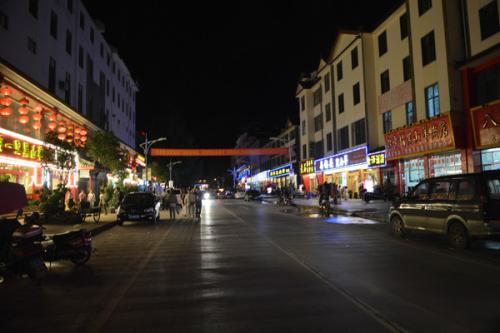 丽江最有特色的小吃街在哪 丽江小吃街在哪里
