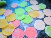 彩色五角饺子的做法步骤7