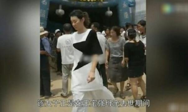 王宝强冯清疑同居是真的吗 王宝强冯清同居是怎么回事