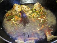 咸菜冬笋烧黄鱼的做法步骤8