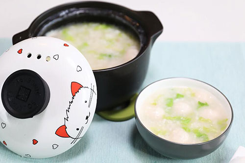 生菜鱼丸粥的做法 在家怎么做生菜鱼丸粥