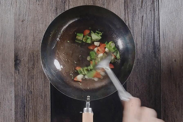 焦溜肥肠的做法 怎么做焦溜肥肠好吃