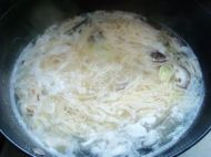 香菇菠菜鸡蛋面的做法步骤7