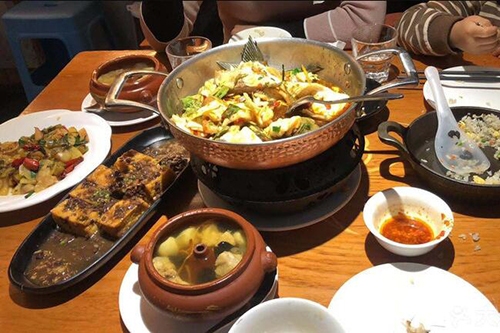 丽江纳西风味餐厅有哪些 丽江好吃的纳西美食在哪