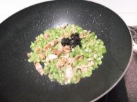 豆角榄菜炒肉的做法步骤9