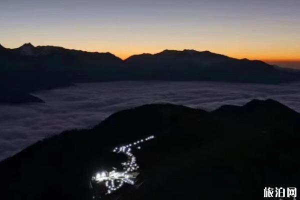 红岩顶攻略 红岩顶看云海攻略