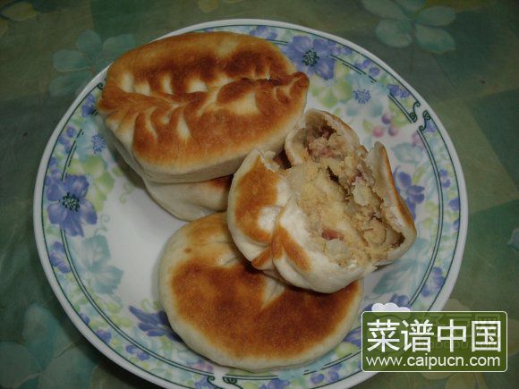 鲔鱼色拉煎饼