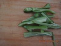 平菇炒肉的做法步骤3