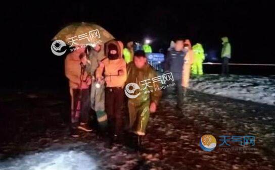驴友穷游仙居丽人谷溯溪遭遇山洪 14人获救2人不幸遇难