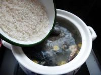 佤族手撕鸡肉烂饭的做法步骤3