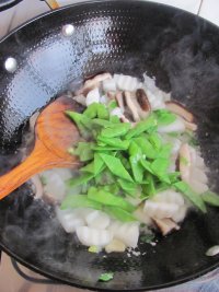 香菇荷兰豆炒山药的做法步骤11