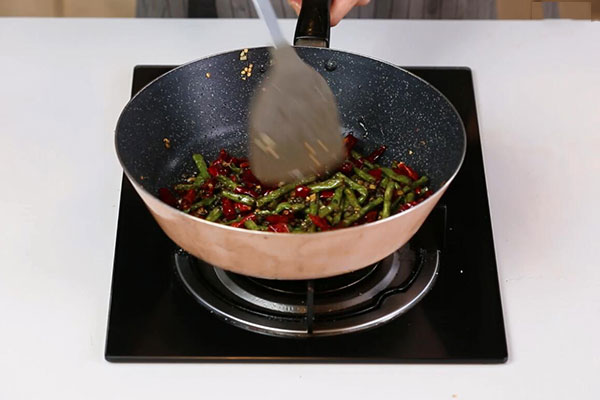 干煸豆角的家常做法 干煸豆角怎么做