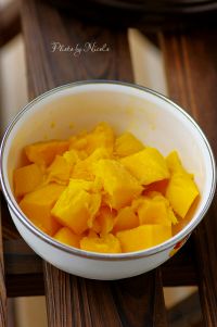 蜜豆芒果冰淇淋的做法步骤3