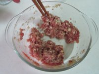 玉米面酸菜饼的做法步骤2