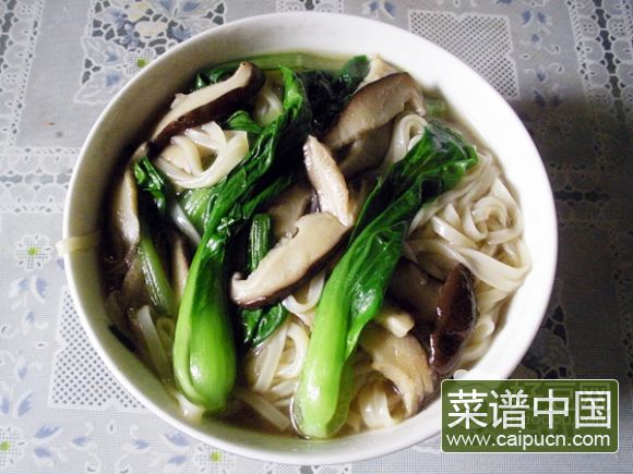鲜香菇油菜挂面汤