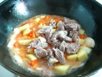 红酒烩牛肉的做法步骤12