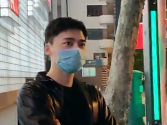 李易峰劝架是怎么回事 李易峰劝架是什么情况