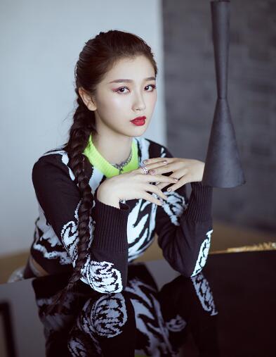 Lisa教虞书欣跳舞是怎么回事 Lisa教虞书欣跳舞是什么情况