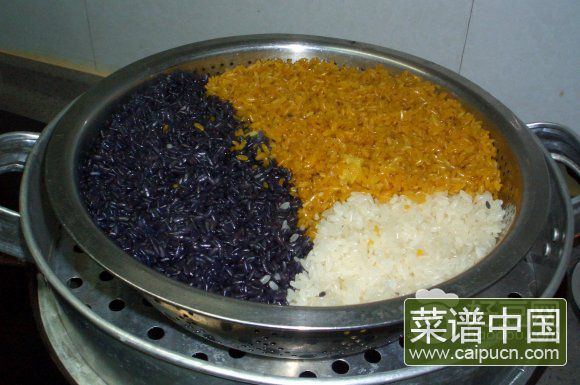 五色糯米饭