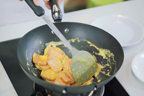 金沙午餐肉的做法 金沙午餐肉怎么做好吃