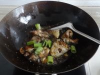 鲶鱼炖豆腐的做法步骤8