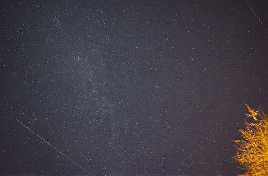 2020年8月流星雨时间表  今年8月流星雨观测时间地点
