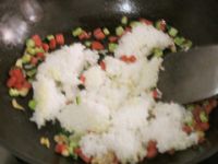 美味蛋包饭的做法步骤10